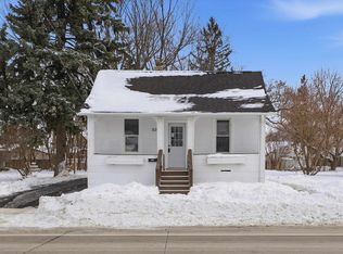 839 Racine St, Menasha, WI 54952