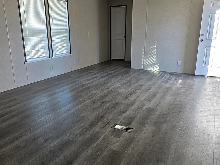 1100 S Baldwin Ave #100 — Photo 3