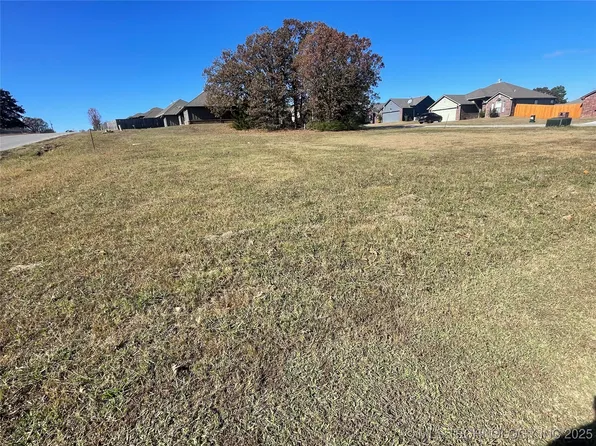 238 Grand Pl, Mannford, OK 74044