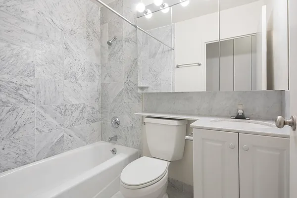 Rented by Jack Resnick & Sons | media 15