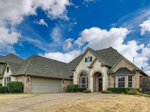 2nd image of 1500 Mallard Cir