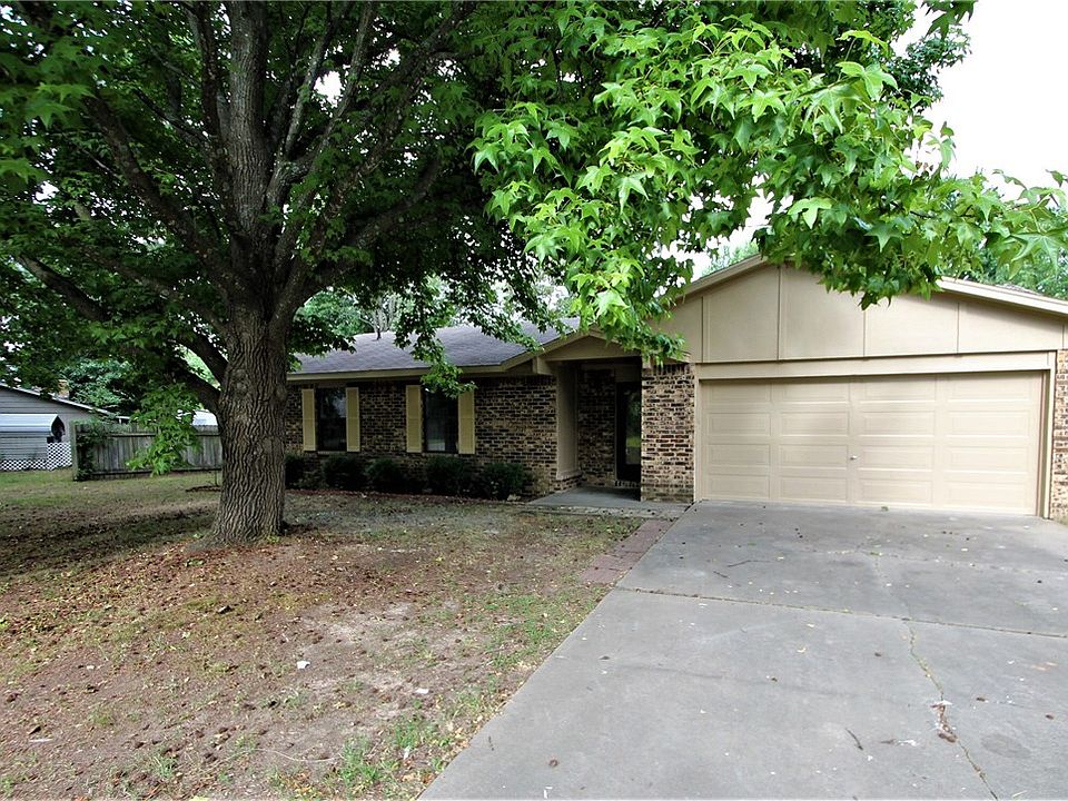 1st image of 1006 Westridge Ln