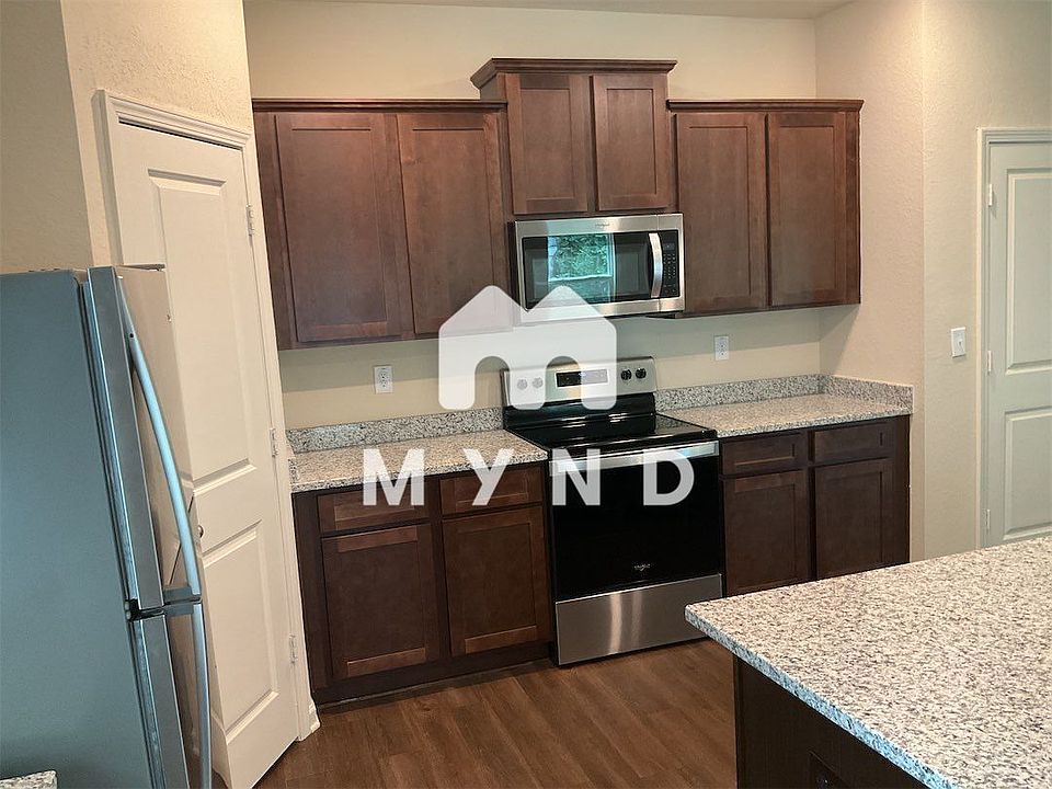 2nd image of 280 Augusta Woods Dr
