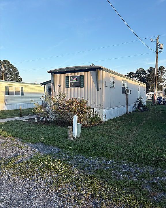 1st image of 38026 Rabbit Rd