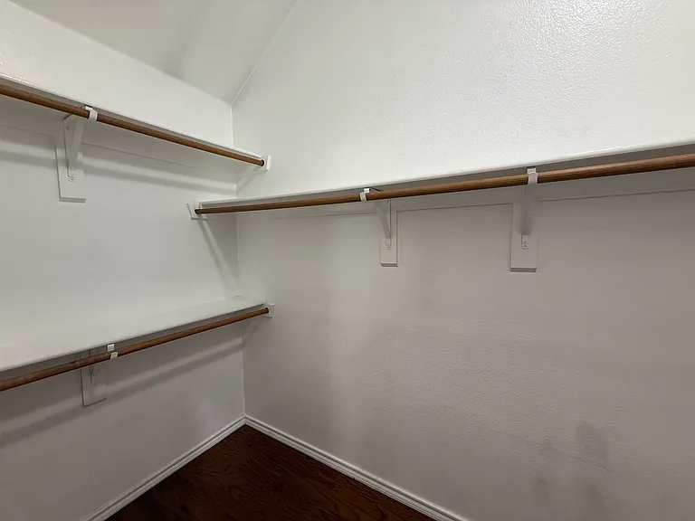 1107 Lyra Ln — Photo 14