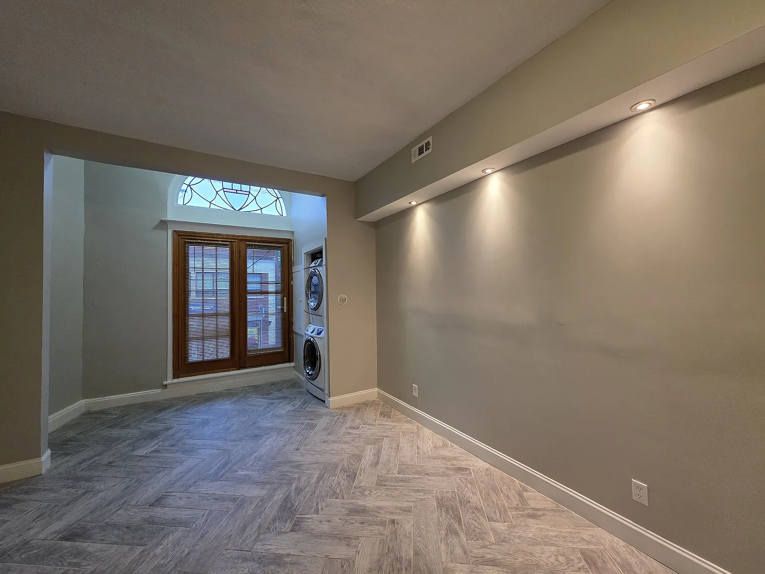 1 bed, $1,825 — Photo 3