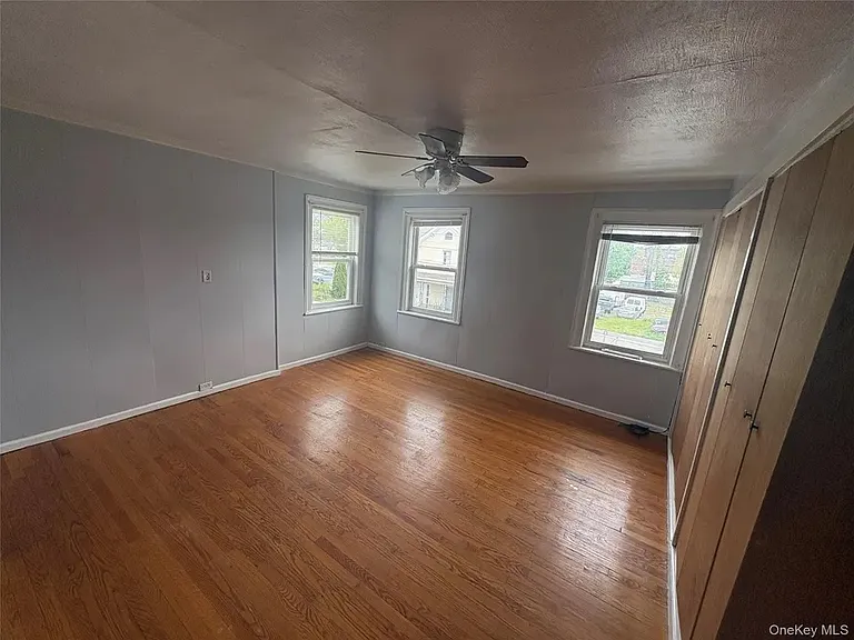 8 Roberts St #2A — Photo 3