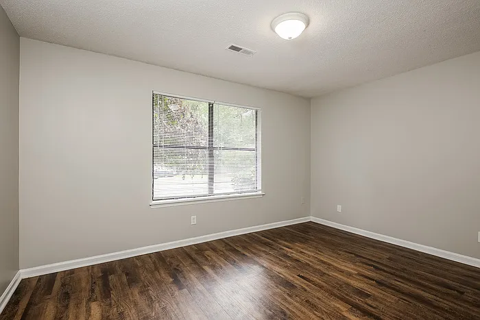 159 Hummingbird Ave #B — Photo 10