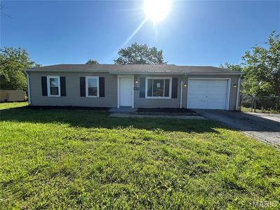 811 Saint Monica Dr, Cahokia, IL, 62206