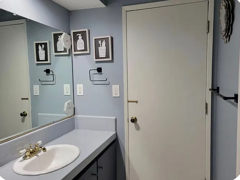 1952 Burleson Ave — Photo 14