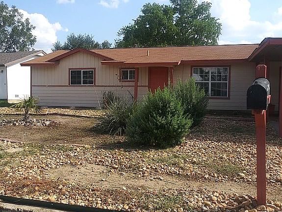 2nd image of 430 Zabra St