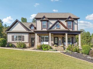 1225 Sterling Lake Dr, Jefferson, GA 30549