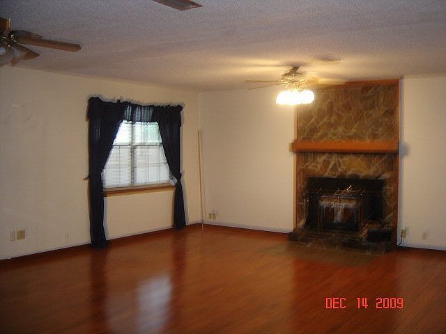 2nd image of 145 Saint Marks Rd
