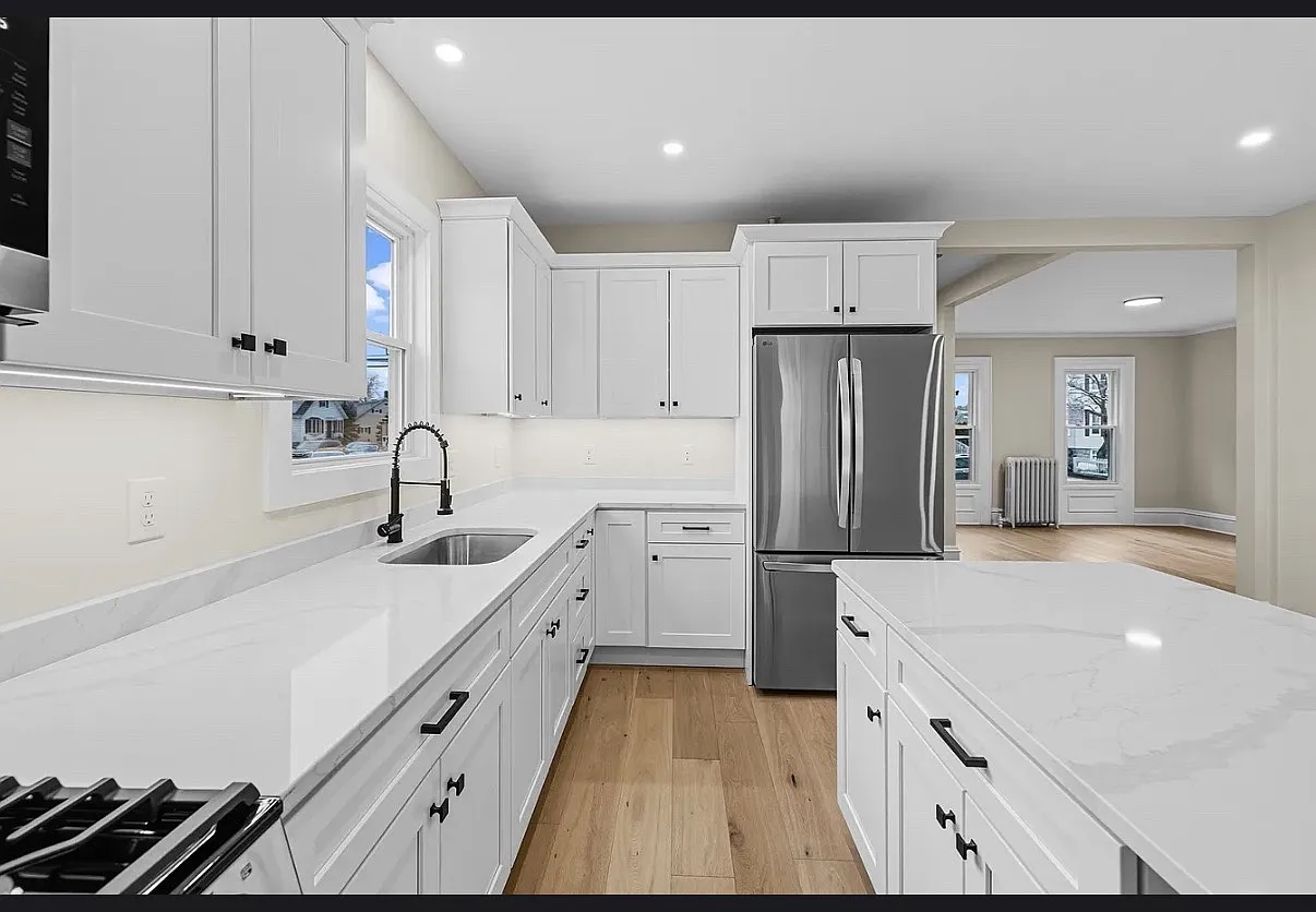 3 bed, 1689 sqft, $3,500 — Photo 1