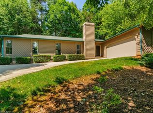 6 Pine Ridge Trl, Arden, NC 28704