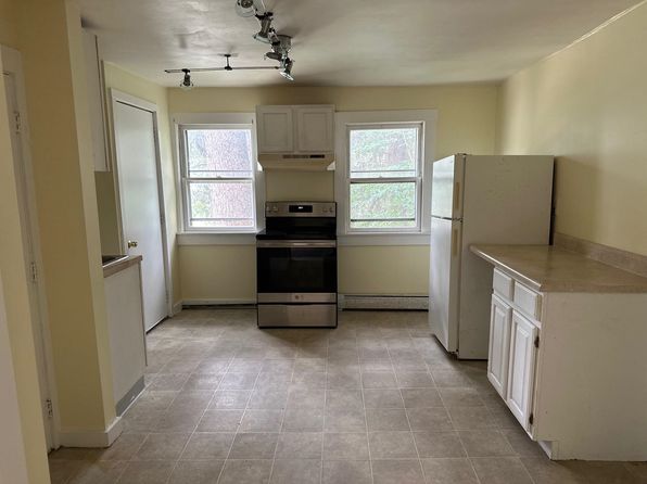 11 Chesterfield Rd #B