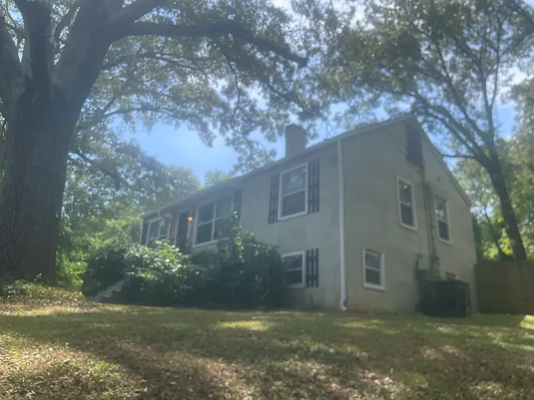 1065 Faith Ave SE — Photo 4
