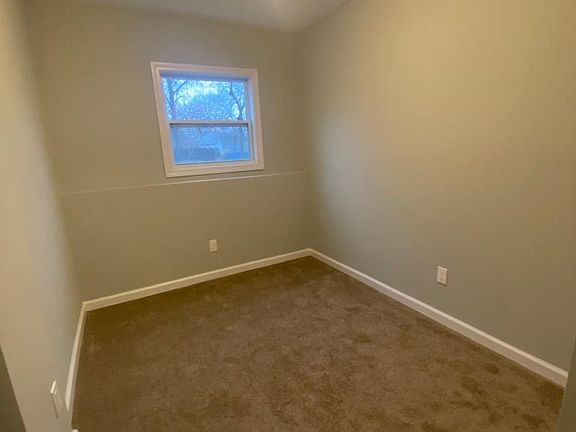 3rd image of 88 Miller Ave #1