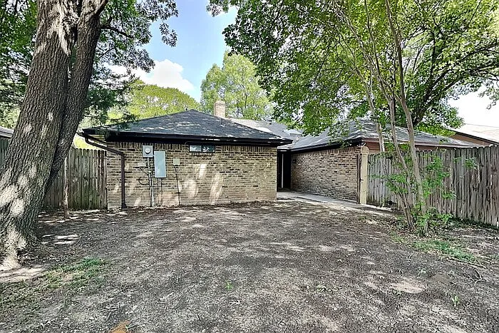 3110 Berkshire Dr — Photo 19