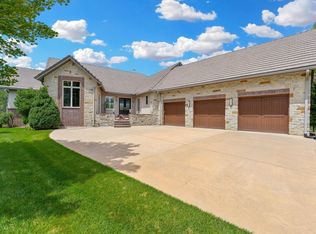 10817 E Glengate Cir, Wichita, KS 67206
