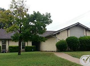 2900 Laurel Ln, Plano, TX 75074