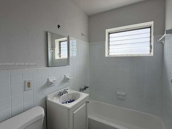 5th image of 1628 SW 7th St #9