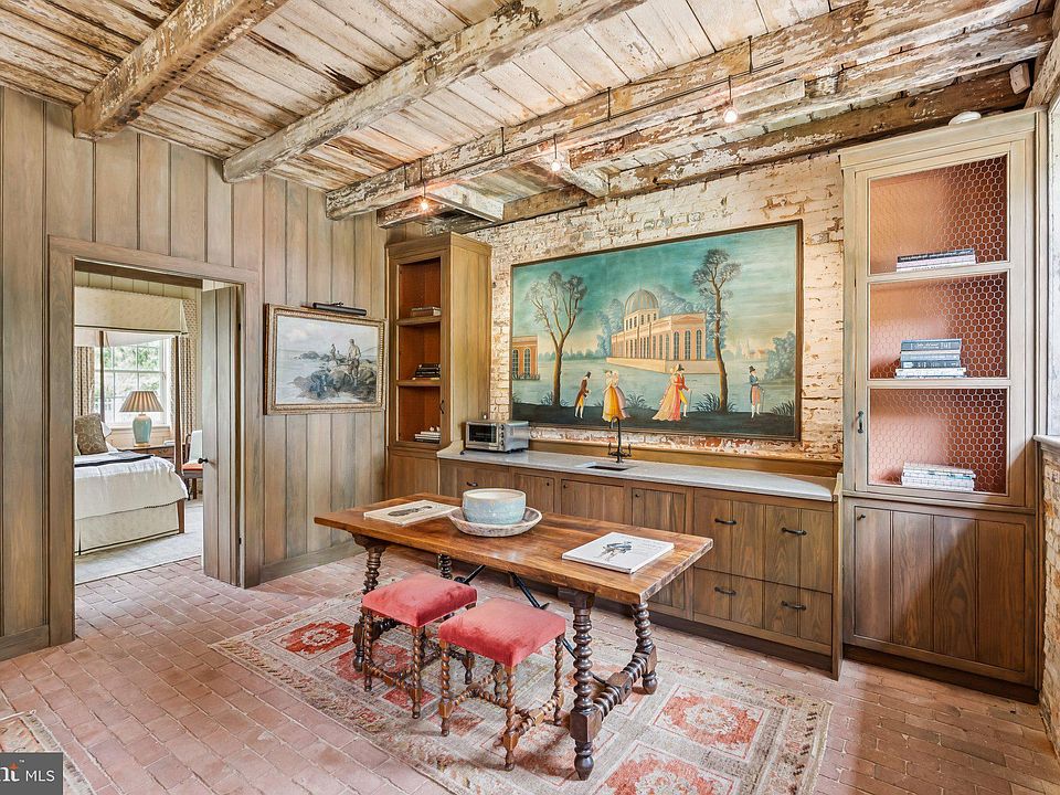 43rd image of this home