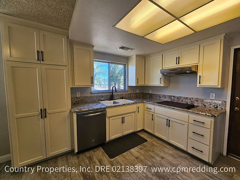 12183 Dry Creek Rd — Photo 9