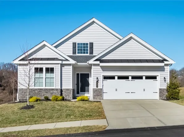 430 Freedom Dr, Gibsonia, PA 15044