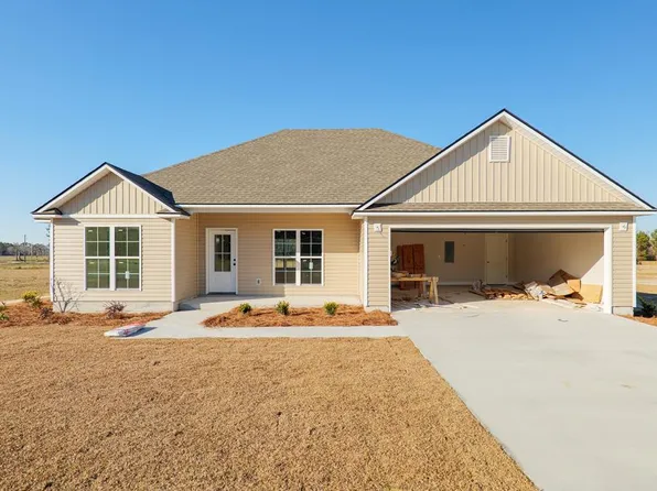 16 Ray Dr, Ray City, GA 31645