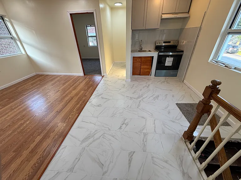 2000 Bogart Ave #2 — Photo 2