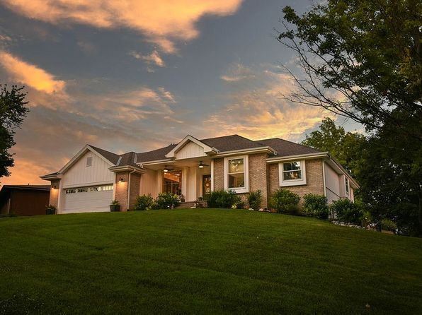 105 Summit Dr