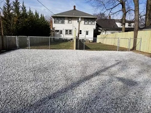4627 N College Ave — Photo 15