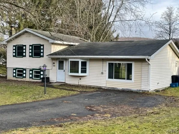 6246 Country Ln, Homer, NY 13077