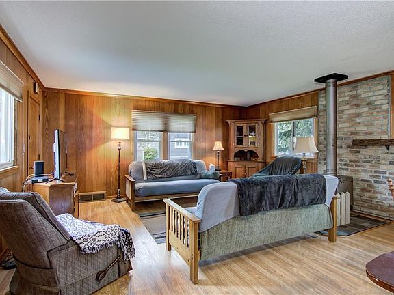 5th image of 17174 59th Ave