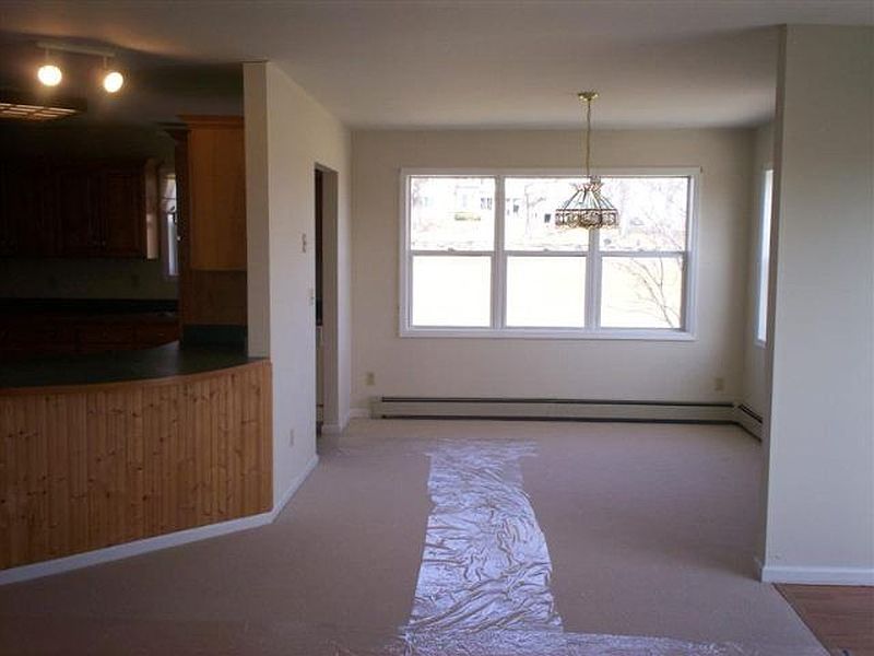 4th image of 111 WILBUR Road