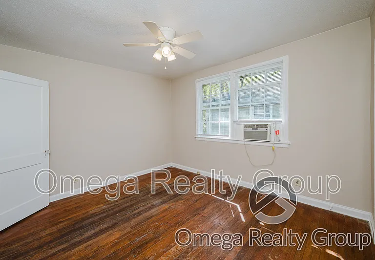 1026 Pershing St #C — Photo 22