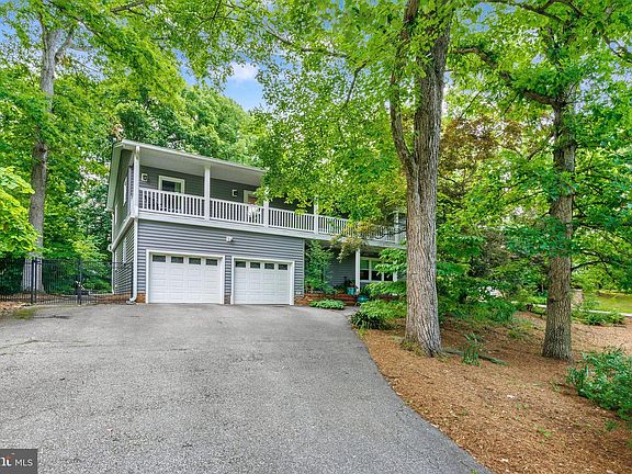 4th image of 114 Tarragon Ln