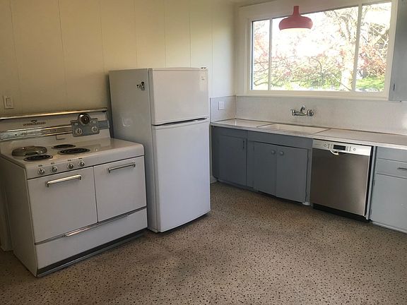 sun filled kitchen