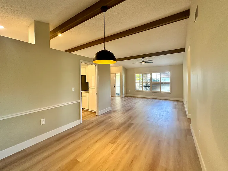 5603 Creekwood Dr — Photo 11