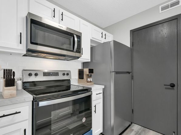 5400 Diamond Loch #5628DL