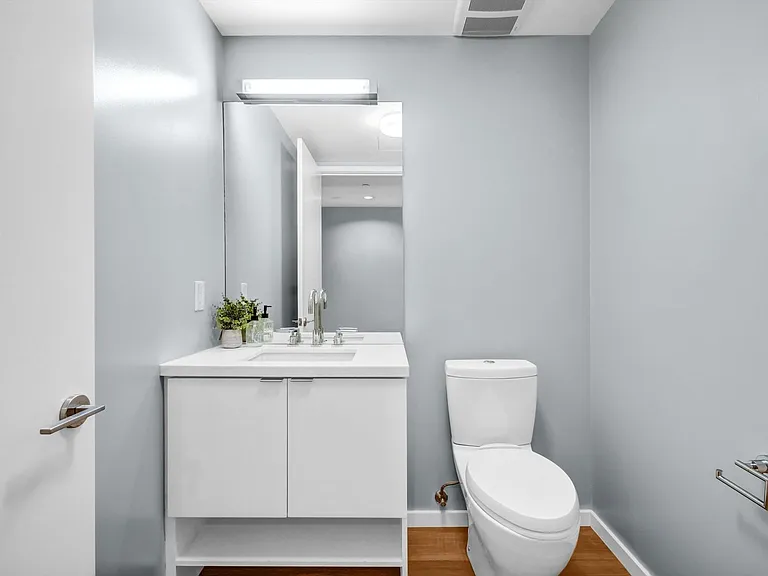 1705 Ocean Ave #210 — Photo 8