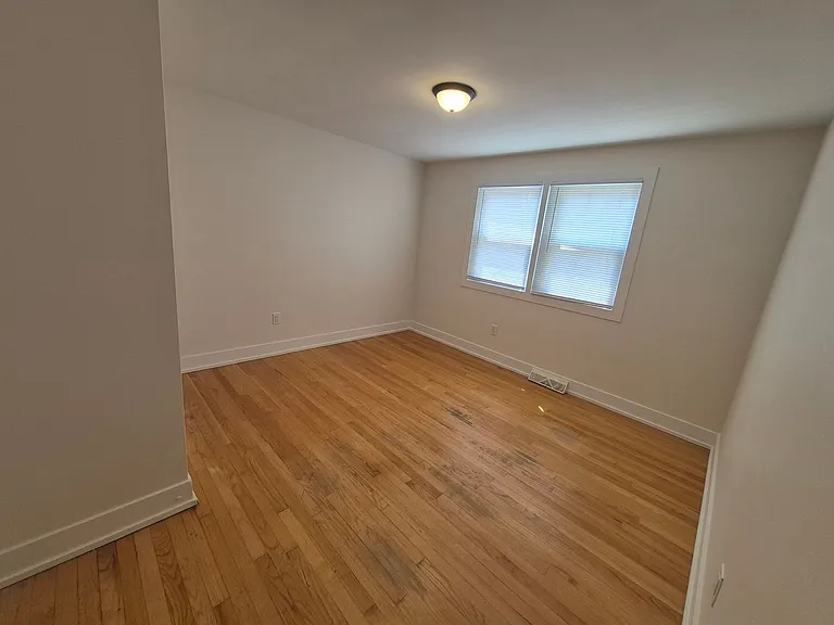 4220-4226 Wilson Ave SW — Photo 23