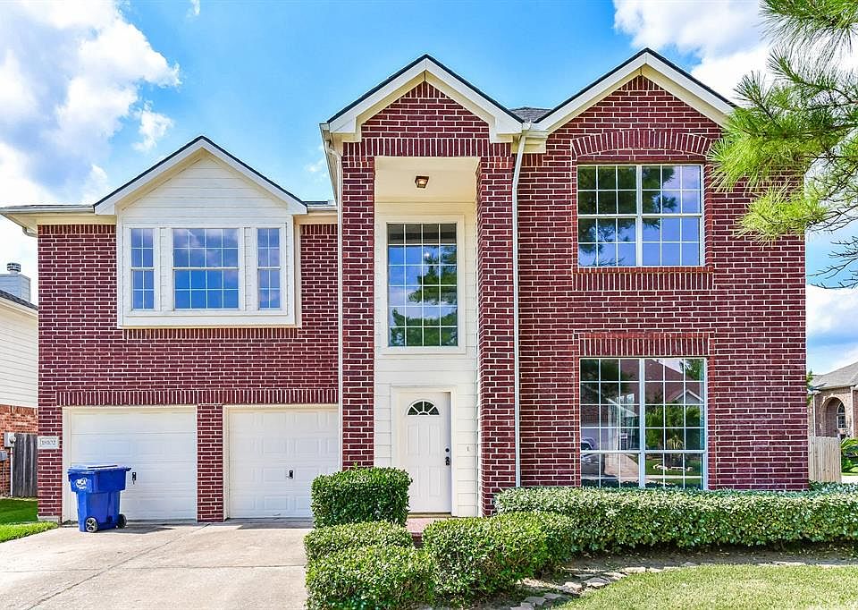 1st image of 18102 Glen Cypress Ct