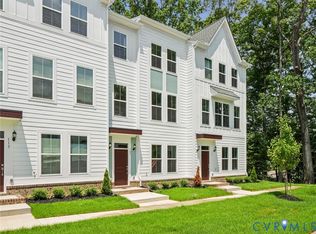 107 Avenda Ln, Midlothian, VA 23114