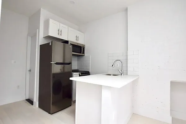 Rented by Owner | media 8