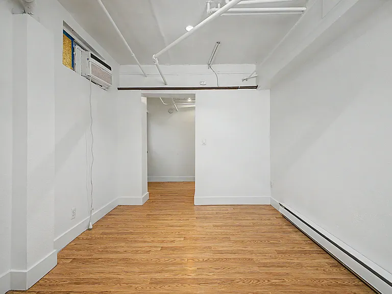 523 E 12th Ave #10 — Photo 10