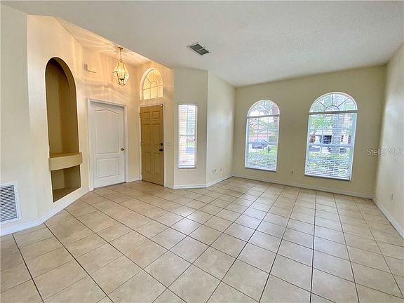 3rd image of 2125 Oakington St