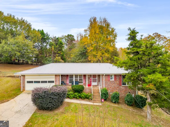 103 Ada St, Royston, GA 30662