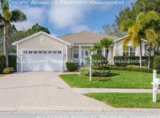 2840 Swan Cir, Dunedin, FL 34698